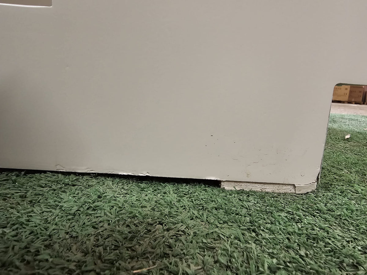 OUTLET 26 - Kosmetikos registratūra Averne LED – 100cm registratūros stalas salonui - Kreminė