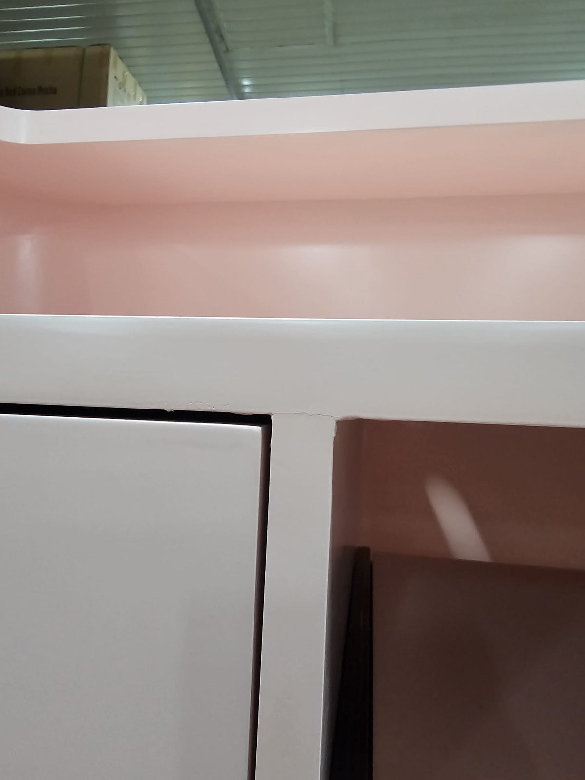 OUTLET 17 - Kosmetikrezeption Averne LED – Empfangstresen für den Salon 180cm - Rosa
