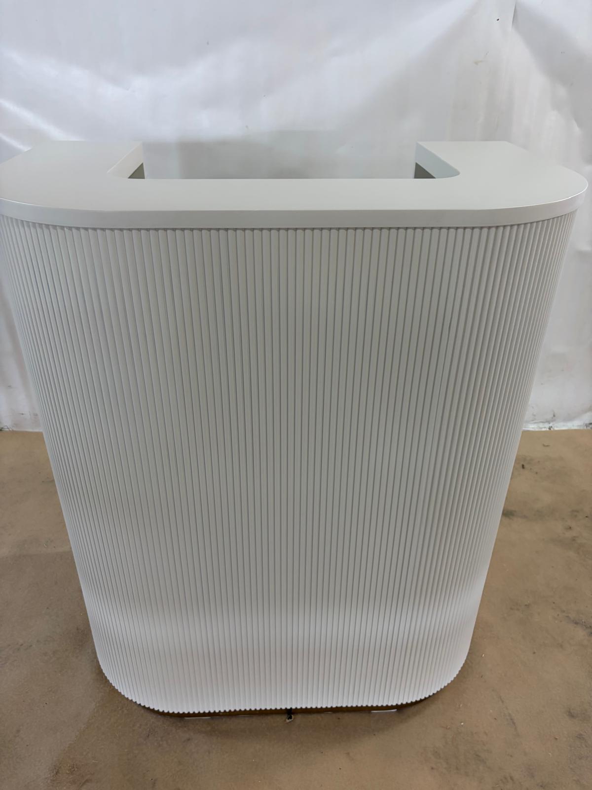 OUTLET 1 – Kosmetická recepce Averne LED – recepční pult do salonu, 100 cm – bílý
