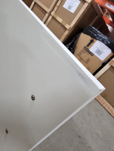 OUTLET 48 - Réception cosmétique Averne LED – comptoir d’accueil pour salon 180cm - Crème