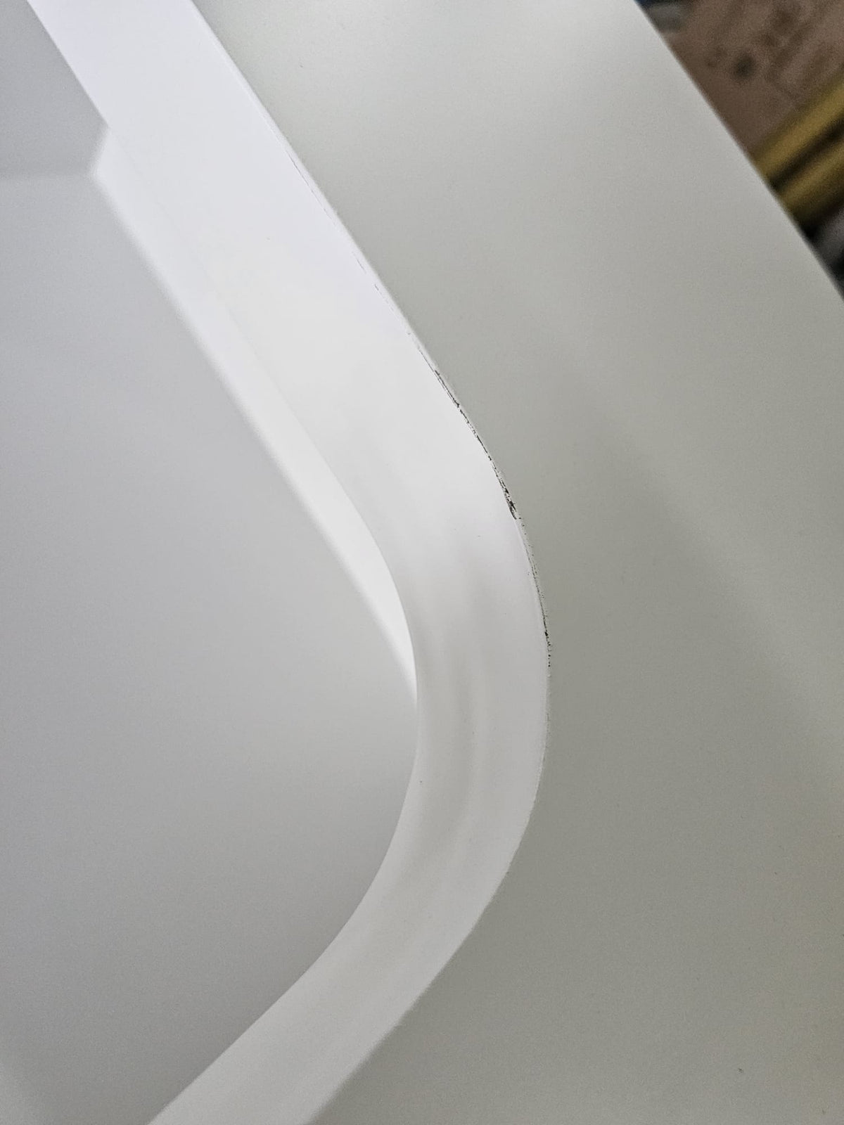 OUTLET 20 - Kosmetikempfang Averne LED – Empfangstheke für den Salon 180cm - Weiß