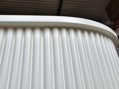OUTLET 55 - Kosmetikos registratūra Averne LED – 100cm registratūros stalas salonui - Kreminė