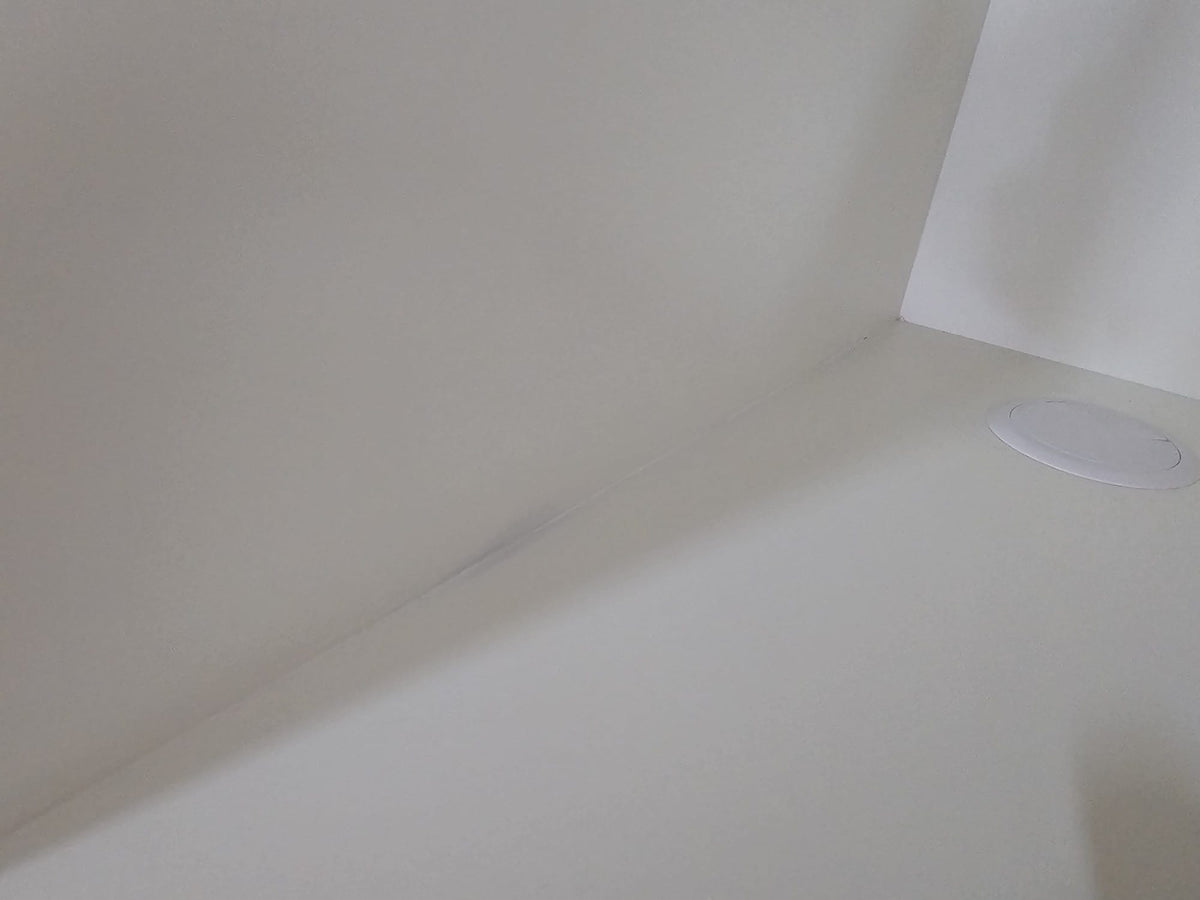 OUTLET 48 - Réception cosmétique Averne LED – comptoir d’accueil pour salon 180cm - Crème