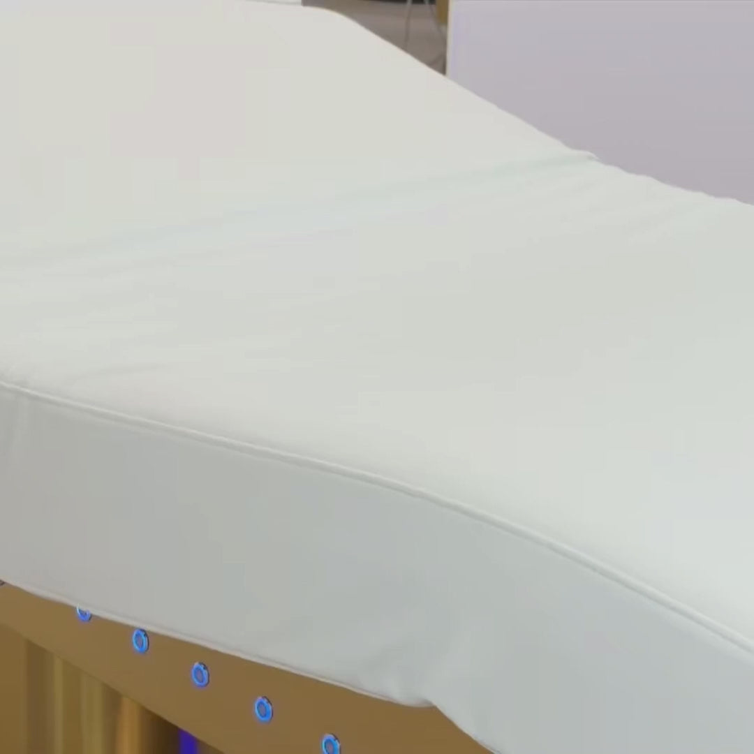 Carica il video: Divina - lussuoso lettino elettrico per trattamenti estetici SPA - Oliva
